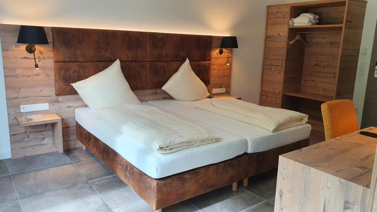 Landhotel Weihermuehle Thaleischweiler-Froschen Luaran gambar