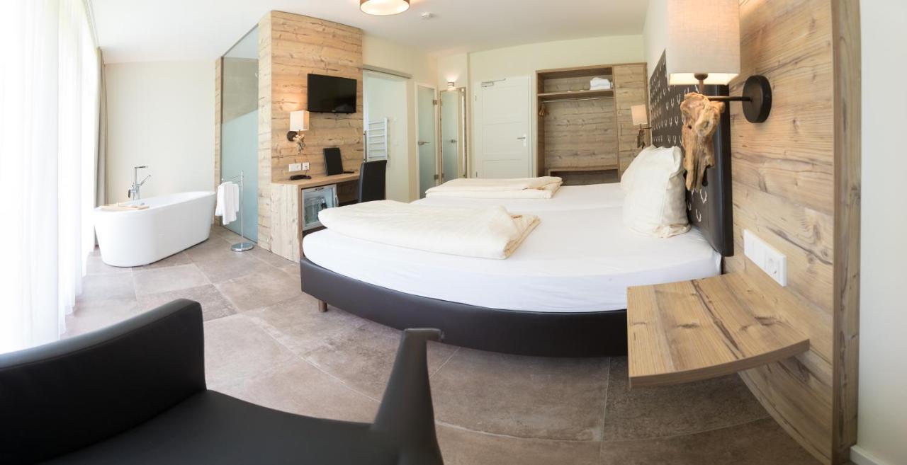 Landhotel Weihermuehle Thaleischweiler-Froschen Luaran gambar
