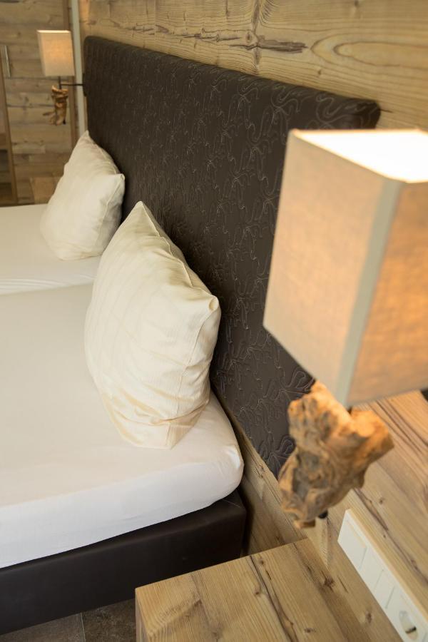 Landhotel Weihermuehle Thaleischweiler-Froschen Luaran gambar